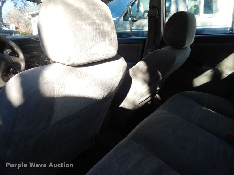 image for item DI6866 2005 Toyota Corolla LE