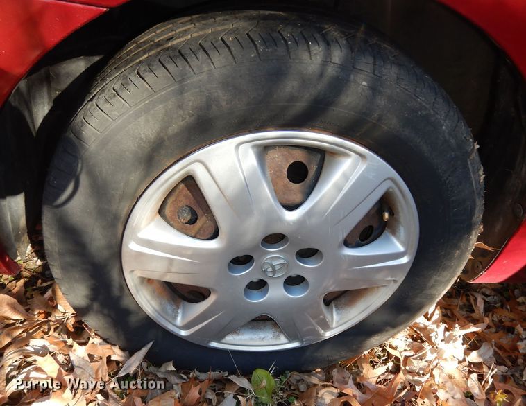 image for item DI6866 2005 Toyota Corolla LE