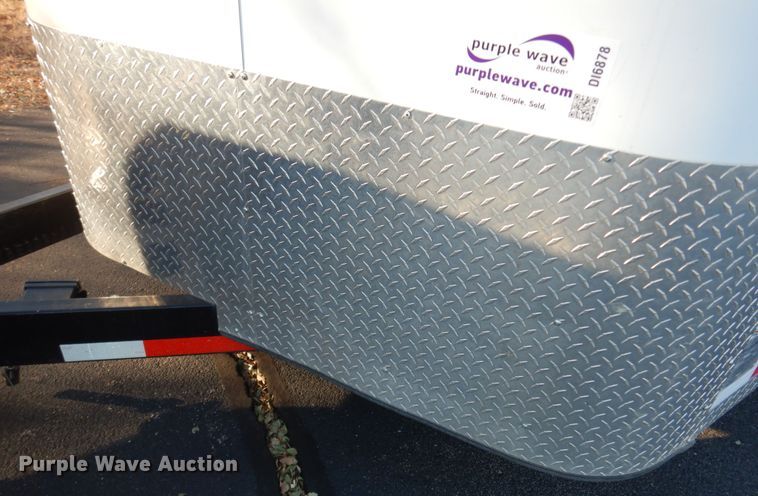 image for item DI6878 2010 Sharp  enclosed cargo trailer