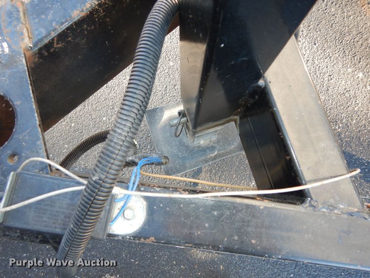 image for item DI6878 2010 Sharp  enclosed cargo trailer