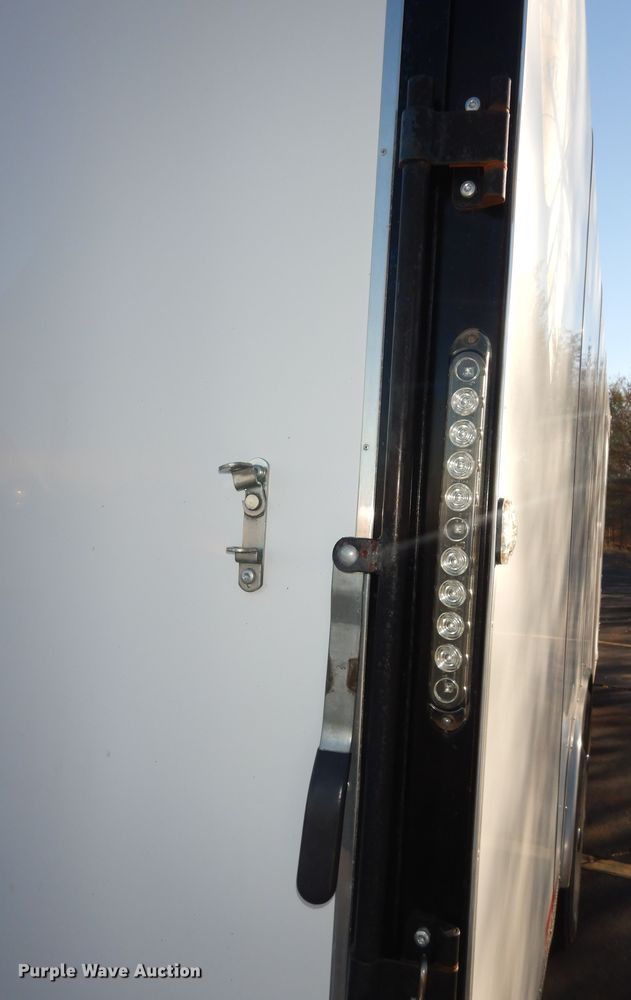 image for item DI6878 2010 Sharp  enclosed cargo trailer