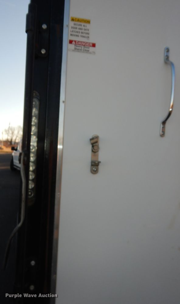 image for item DI6878 2010 Sharp  enclosed cargo trailer