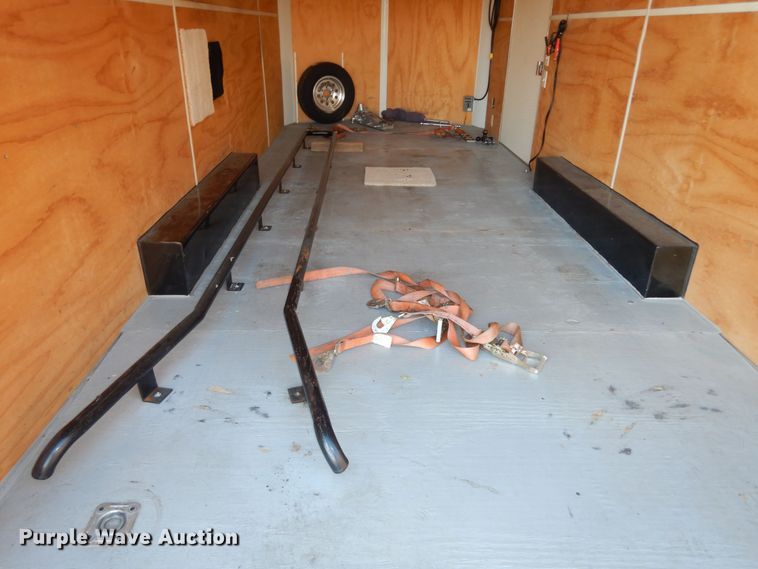 image for item DI6878 2010 Sharp  enclosed cargo trailer