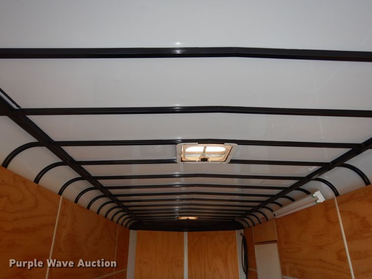 image for item DI6878 2010 Sharp  enclosed cargo trailer