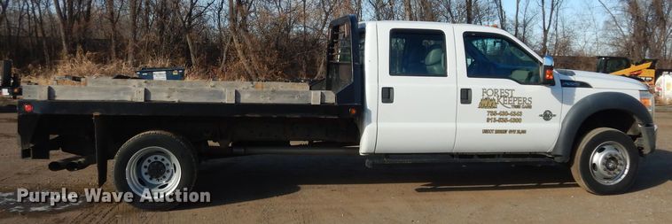 image for item DI6893 2015 Ford F550 Super Duty XL  Crew Cab flatbed truck