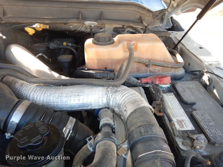 image for item DI6893 2015 Ford F550 Super Duty XL  Crew Cab flatbed truck