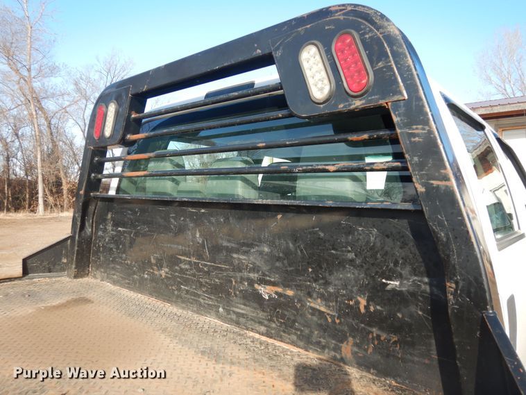 image for item DI6893 2015 Ford F550 Super Duty XL  Crew Cab flatbed truck