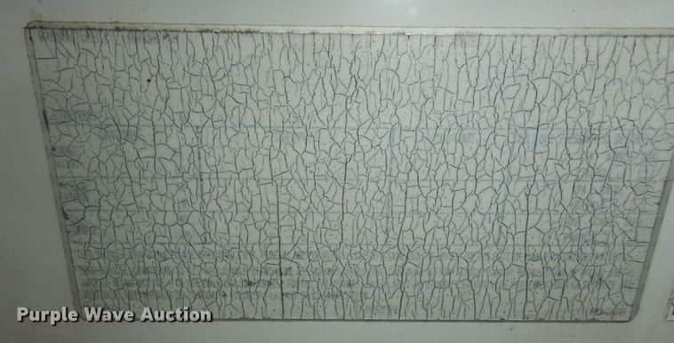 image for item DI6910 2007 Haulmark KD7X16WT2  enclosed cargo trailer