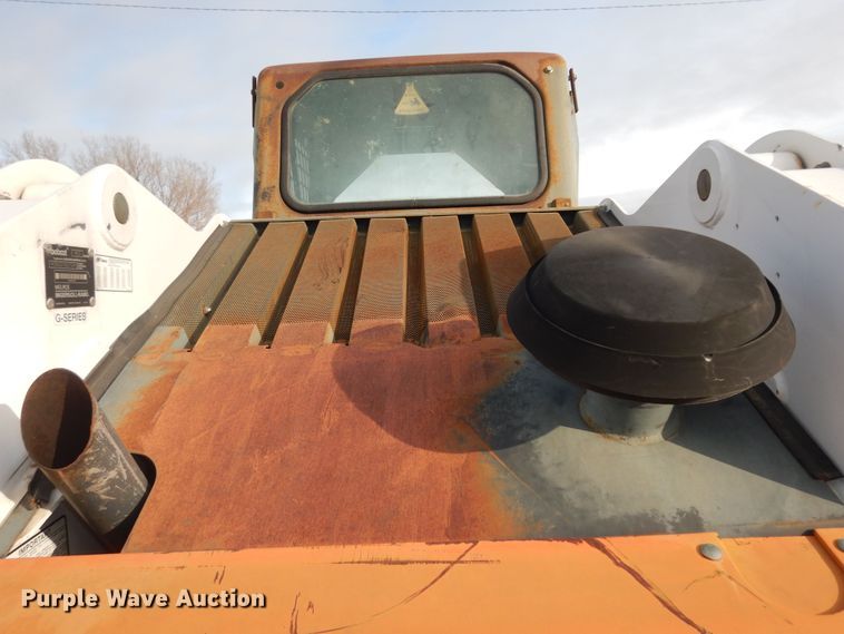 image for item DI6911 2001 Bobcat 963  skid steer loader