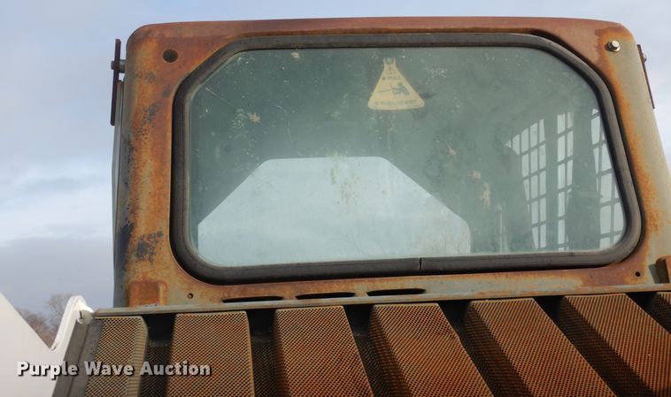 image for item DI6911 2001 Bobcat 963  skid steer loader