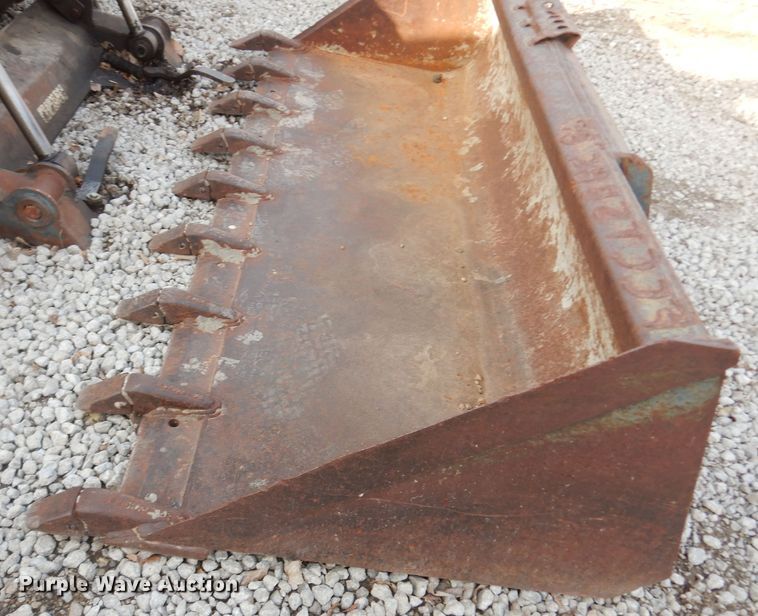 image for item DI6911 2001 Bobcat 963  skid steer loader