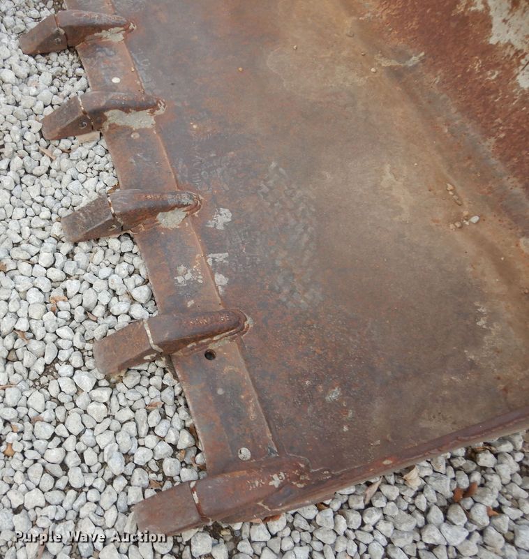 image for item DI6911 2001 Bobcat 963  skid steer loader