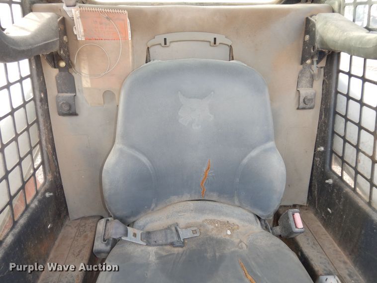 image for item DI6911 2001 Bobcat 963  skid steer loader