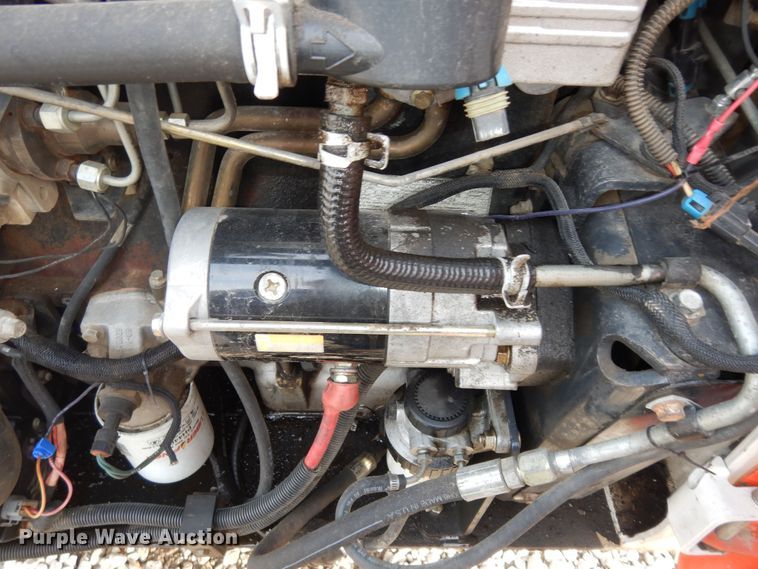 image for item DI6911 2001 Bobcat 963  skid steer loader