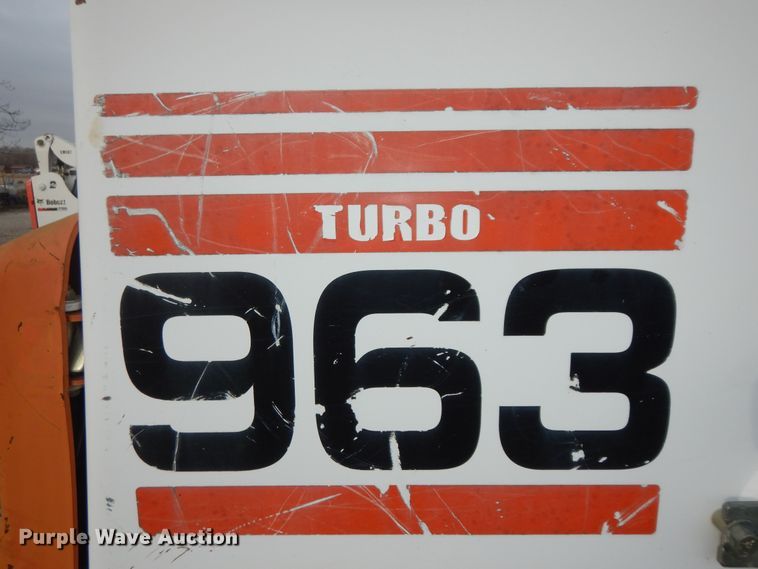 image for item DI6911 2001 Bobcat 963  skid steer loader