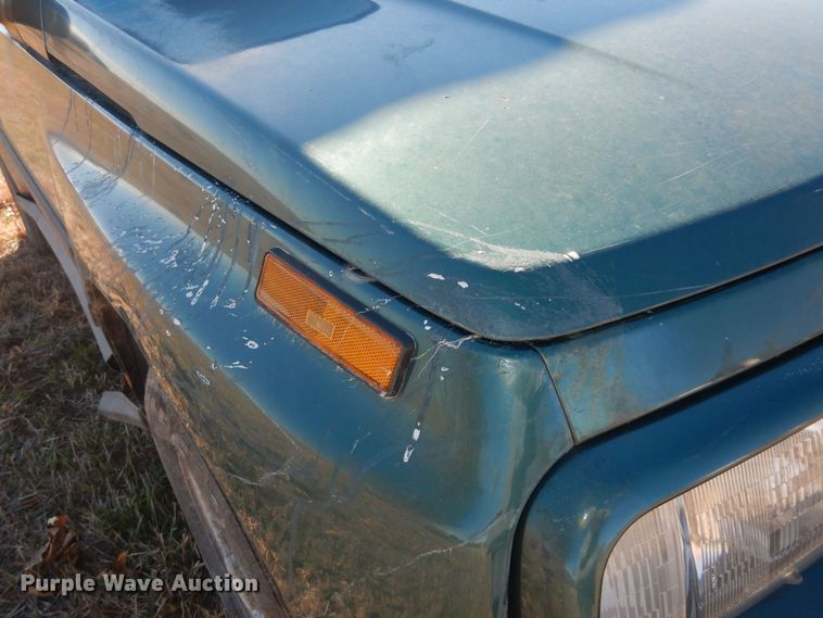 image for item DI6934 1997 Geo Tracker