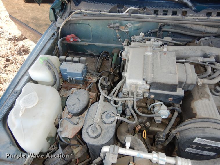 image for item DI6934 1997 Geo Tracker