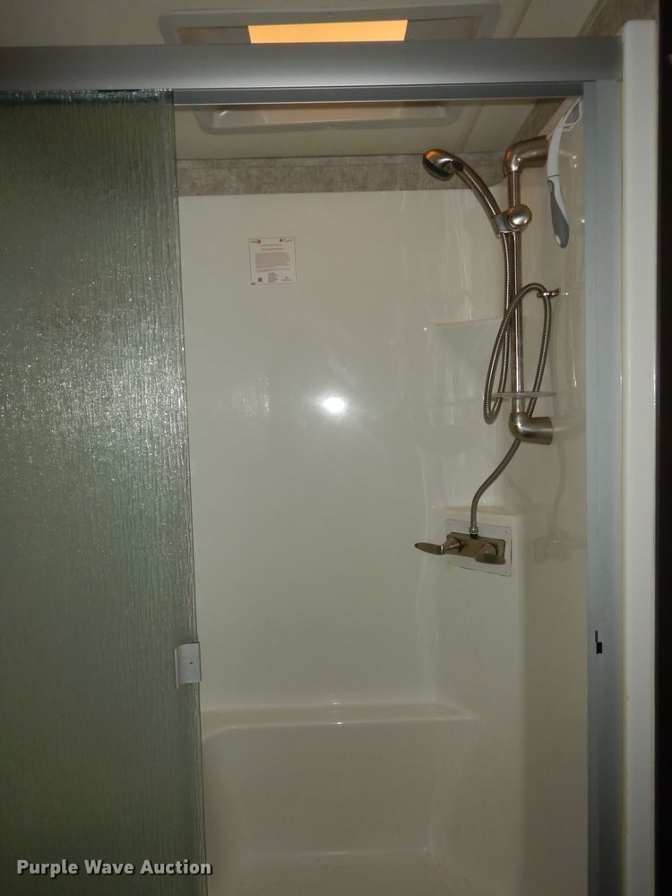 image for item DI6972 2018 Open Range 427BHS  camper