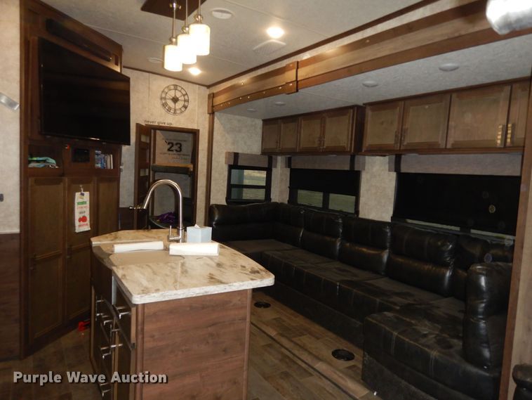 image for item DI6972 2018 Open Range 427BHS  camper