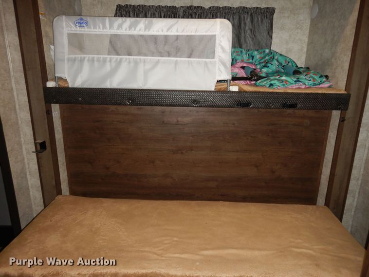 image for item DI6972 2018 Open Range 427BHS  camper