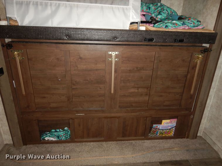 image for item DI6972 2018 Open Range 427BHS  camper