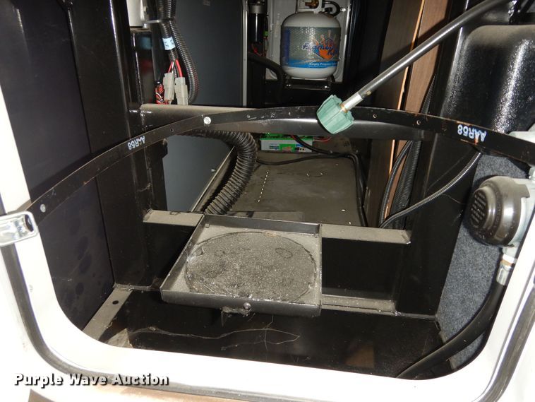 image for item DI6972 2018 Open Range 427BHS  camper