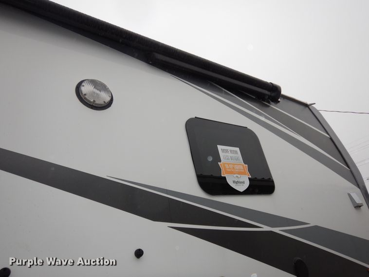 image for item DI6972 2018 Open Range 427BHS  camper