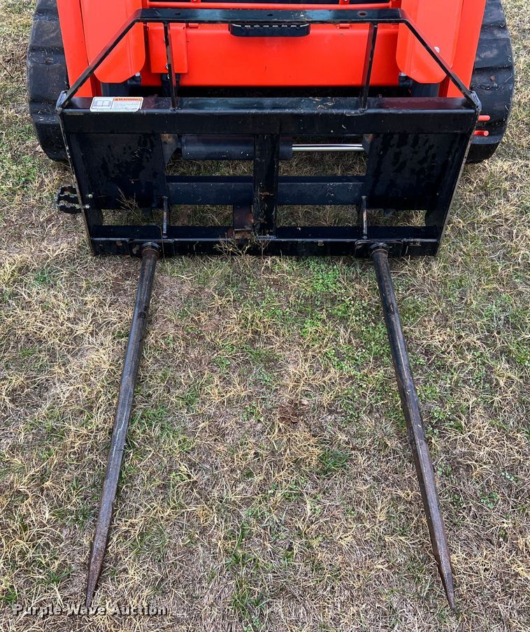 image for item DK7179 2021 Kubota SVL75-2  tracked skid steer loader