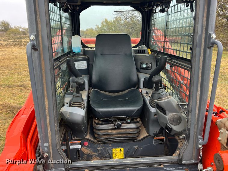 image for item DK7179 2021 Kubota SVL75-2  tracked skid steer loader