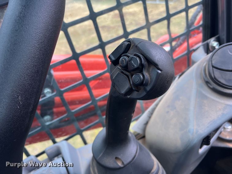 image for item DK7179 2021 Kubota SVL75-2  tracked skid steer loader