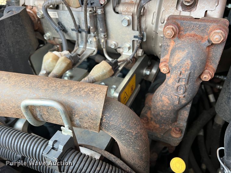 image for item DK7179 2021 Kubota SVL75-2  tracked skid steer loader