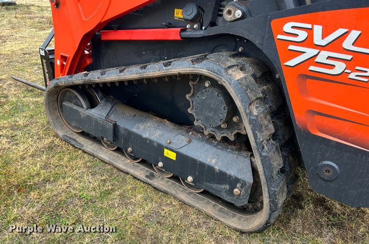 image for item DK7179 2021 Kubota SVL75-2  tracked skid steer loader