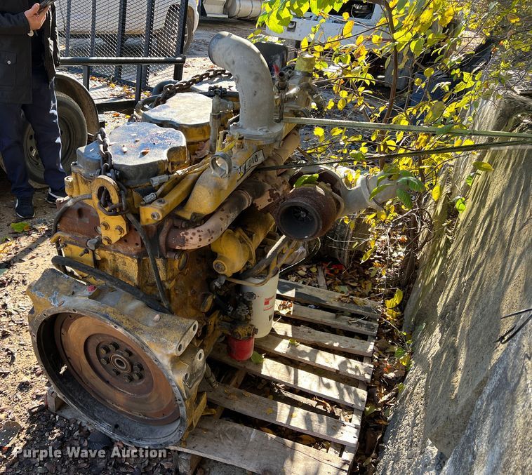 image for item DK7182 Caterpillar C-10  engine