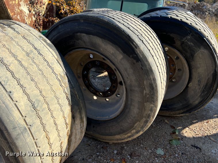 image for item DK7183 (8) wheels and tires