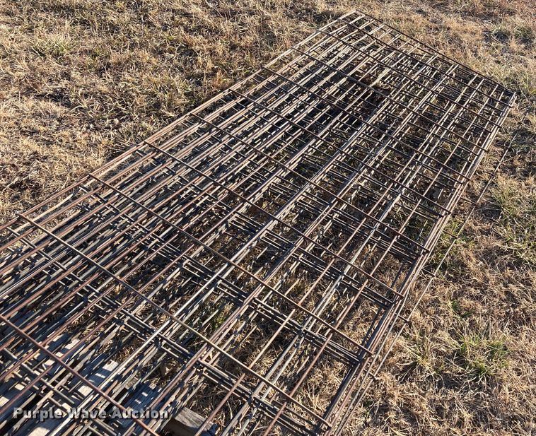 image for item DL2264 Fencing materials