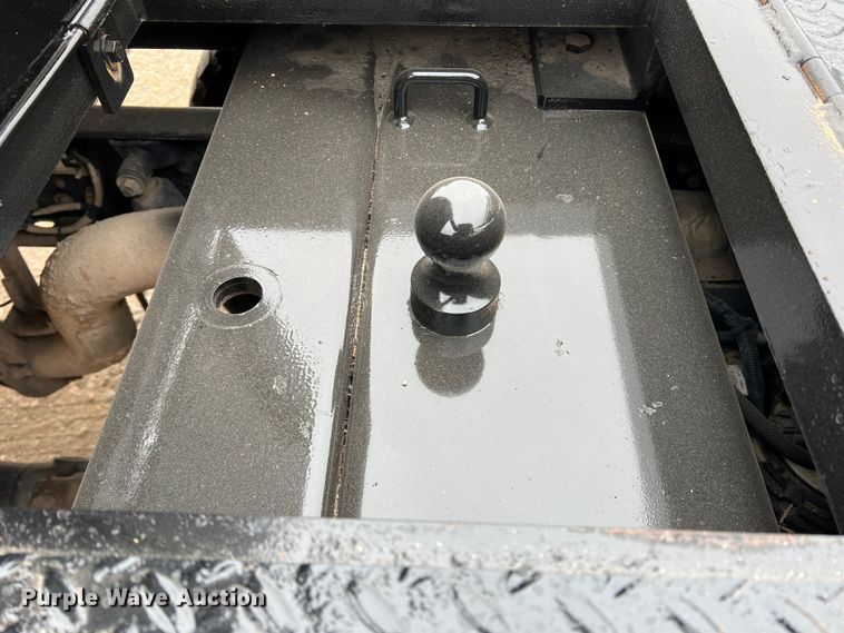 image for item DM2530 2017 Ford F350 Super Duty  bale bed pickup truck