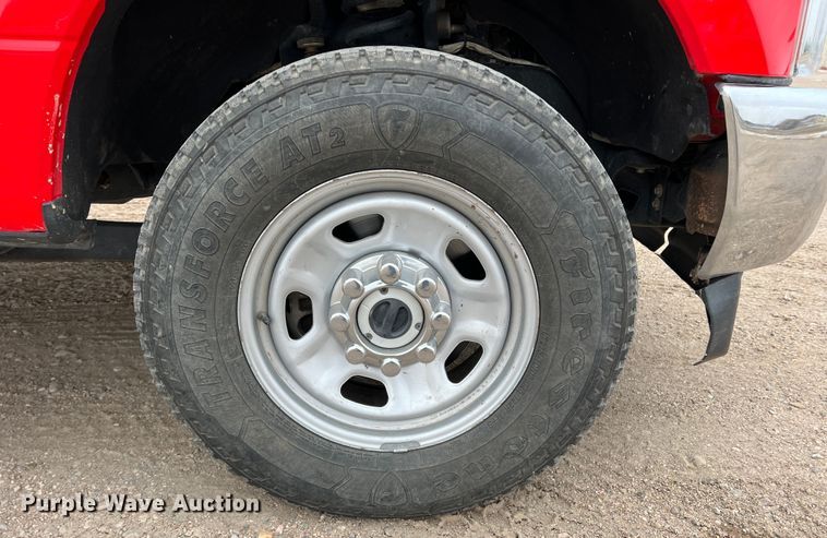 image for item DM2530 2017 Ford F350 Super Duty  bale bed pickup truck