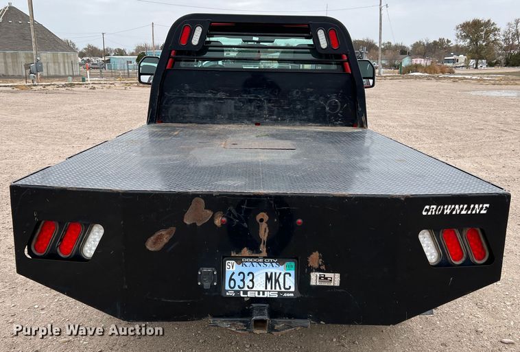 image for item DM2538 2019 Ford  F350 Super Duty  flatbed pickup truck