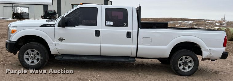 image for item DM2539 2016 Ford F350 Super Duty  Crew Cab pickup truck