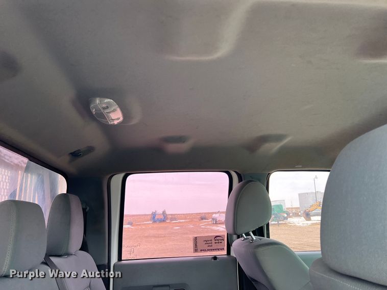 image for item DM2539 2016 Ford F350 Super Duty  Crew Cab pickup truck