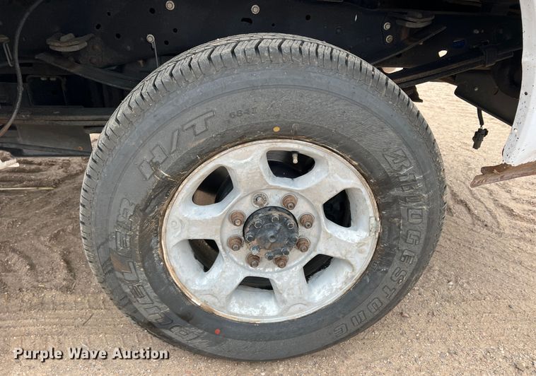 image for item DM2539 2016 Ford F350 Super Duty  Crew Cab pickup truck