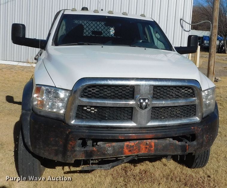 image for item DM2549 2013 Dodge Ram 5500  Crew Cab flatbed truck