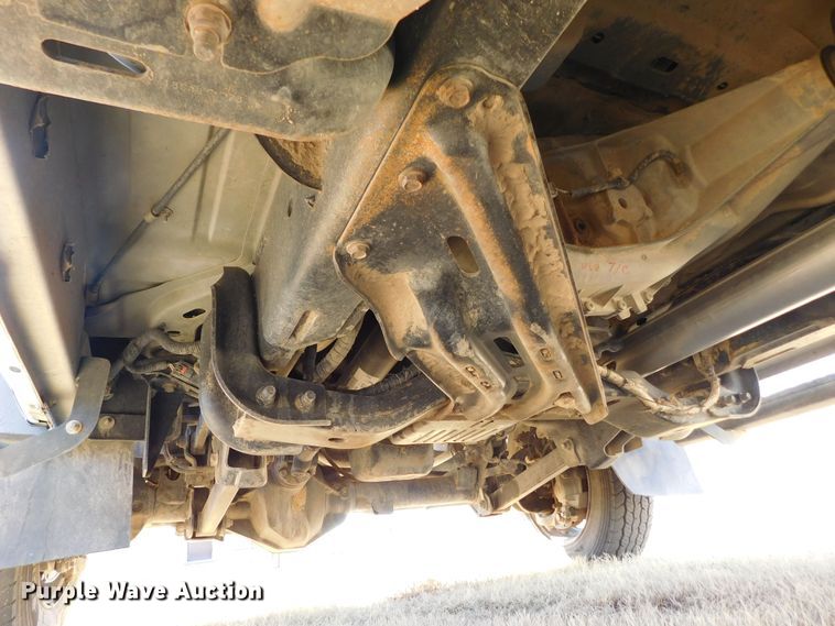 image for item DM2549 2013 Dodge Ram 5500  Crew Cab flatbed truck