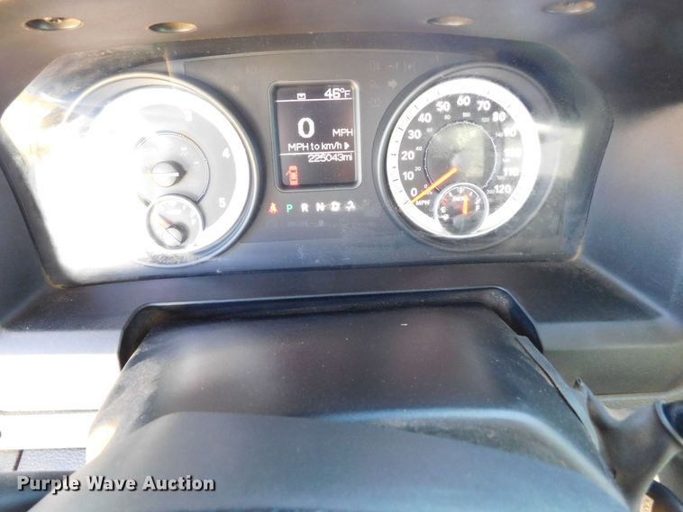 image for item DM2549 2013 Dodge Ram 5500  Crew Cab flatbed truck