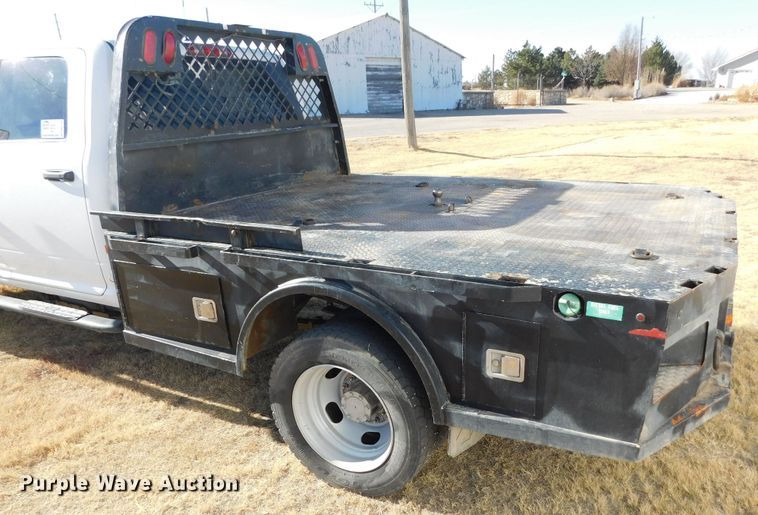 image for item DM2549 2013 Dodge Ram 5500  Crew Cab flatbed truck
