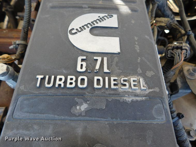 image for item DM2549 2013 Dodge Ram 5500  Crew Cab flatbed truck