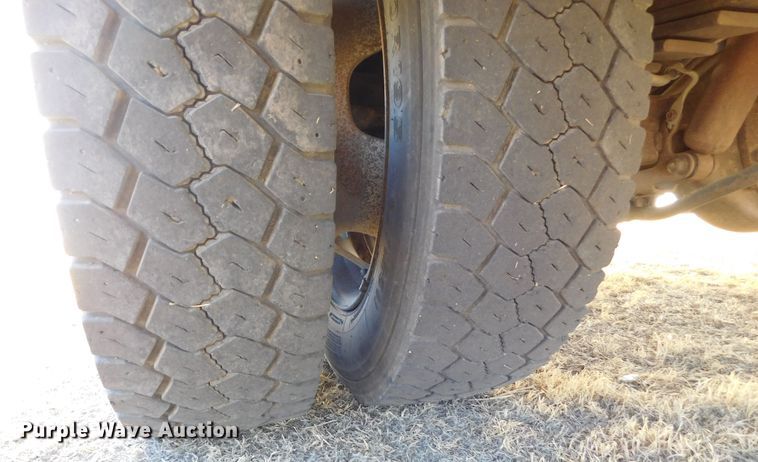 image for item DM2549 2013 Dodge Ram 5500  Crew Cab flatbed truck