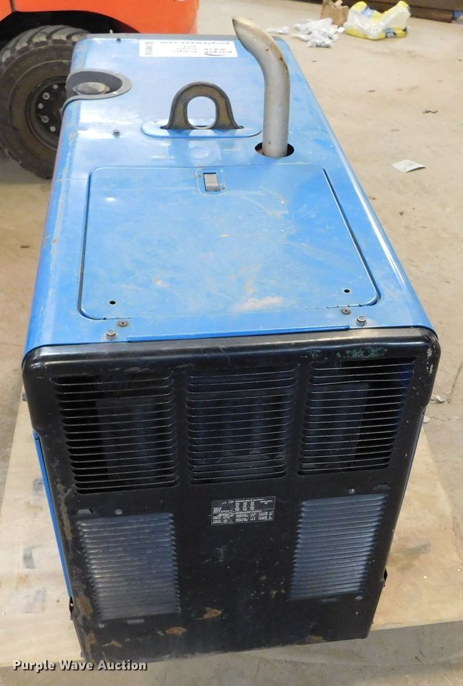 image for item DM2550 Miller Bobcat  welder