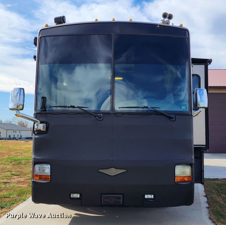 image for item DM4848 2004 Fleetwood  RV