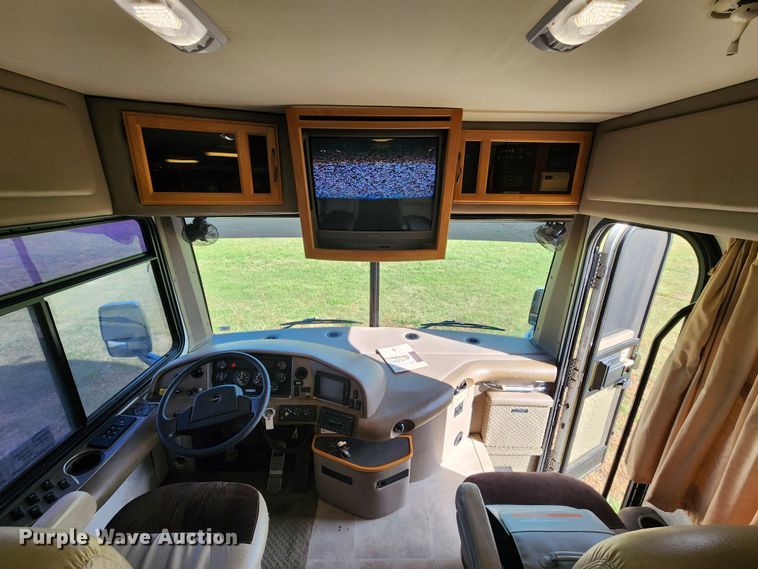 image for item DM4848 2004 Fleetwood  RV